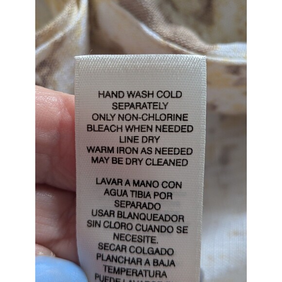 Chico's Top Women's M/1 Yellow Beige Aztec Style Button Up Shirt Artsy Southwest - Picture 11 of 13